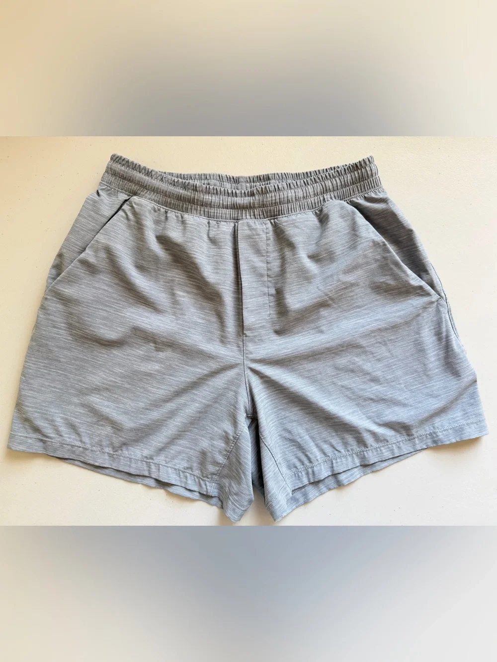 lululemon athletica excellent pre